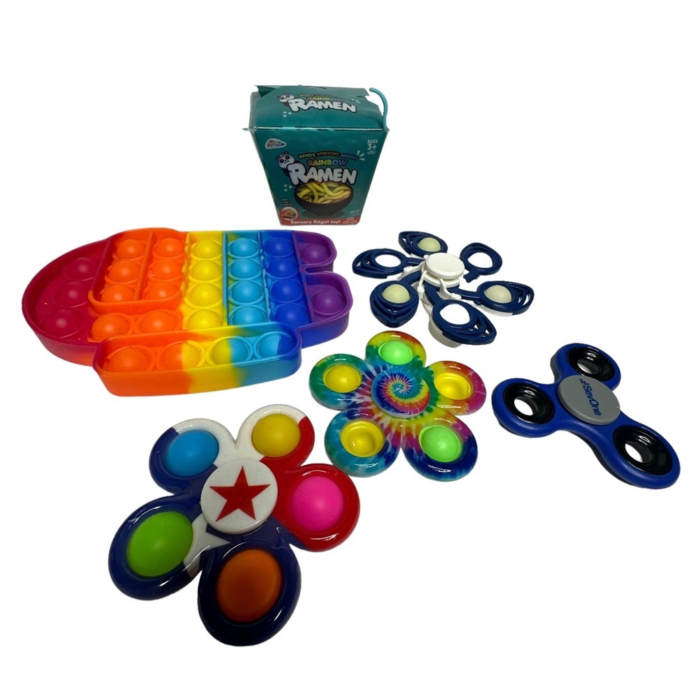 Lot of 6 fidget toys - Picture 2 of 3